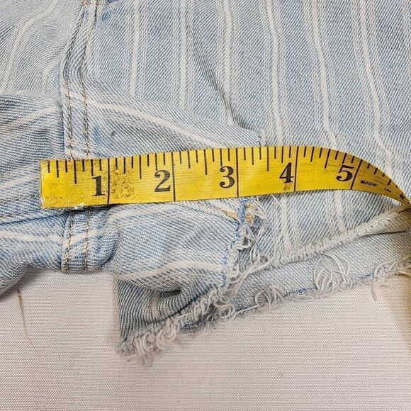 Hollister Ultra High Rise Mom Shorts Denim Size 5 - Picture 5 of 6